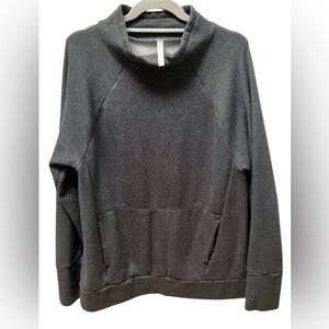 Fabletics Zaylee High Neck Sweatshirt - Heather Gray